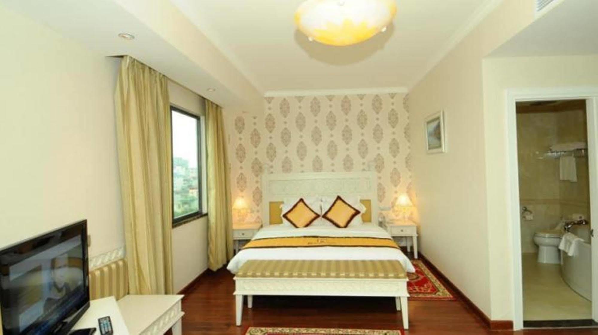 Royal Gate Hotel Hanoi Eksteriør bilde